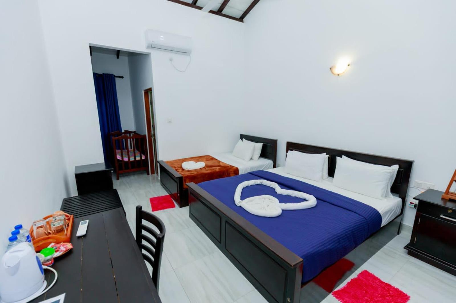 Teya Beach Hotel Ахангама Экстерьер фото