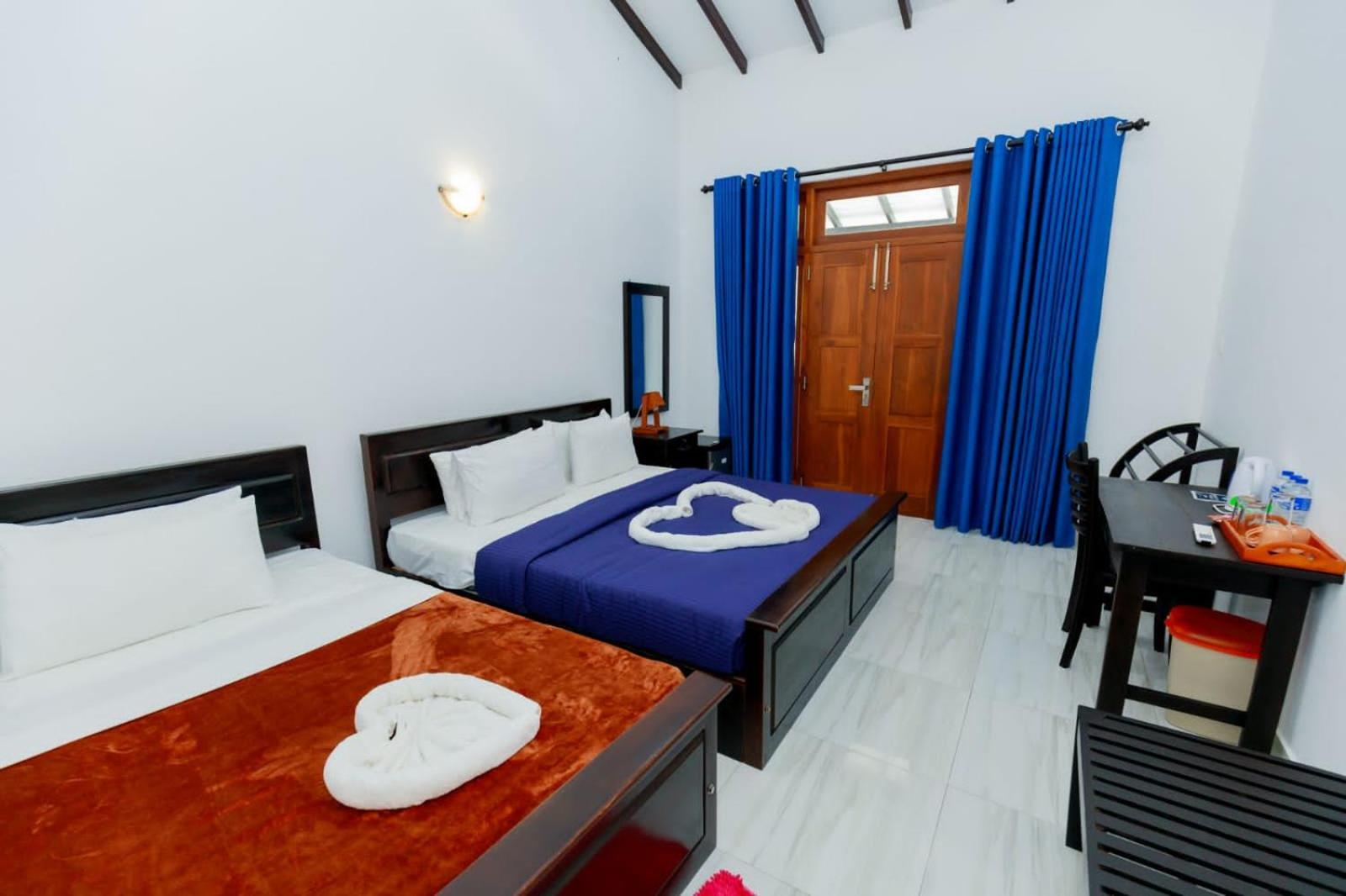Teya Beach Hotel Ахангама Экстерьер фото